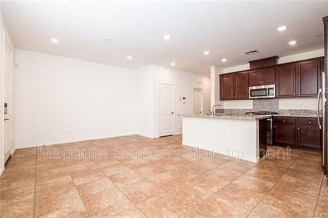 Photo - 40347 Calle Real