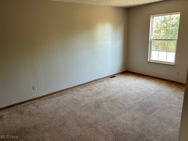 Photo - 3892 Beech Hill Rd NW