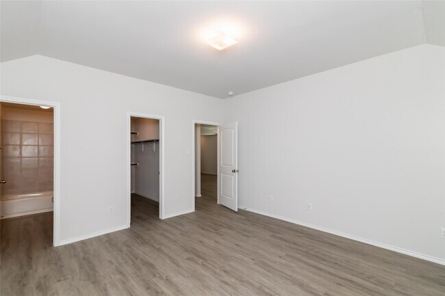 Photo - 8603 Hilda Oaks Dr