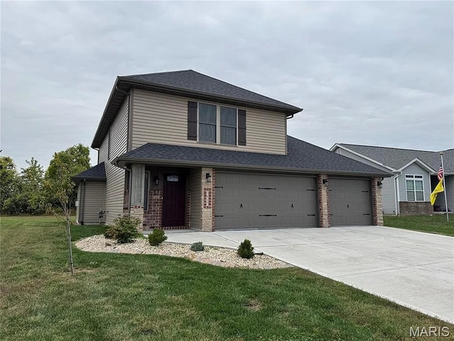 Building Photo - 3617 Justine Dr