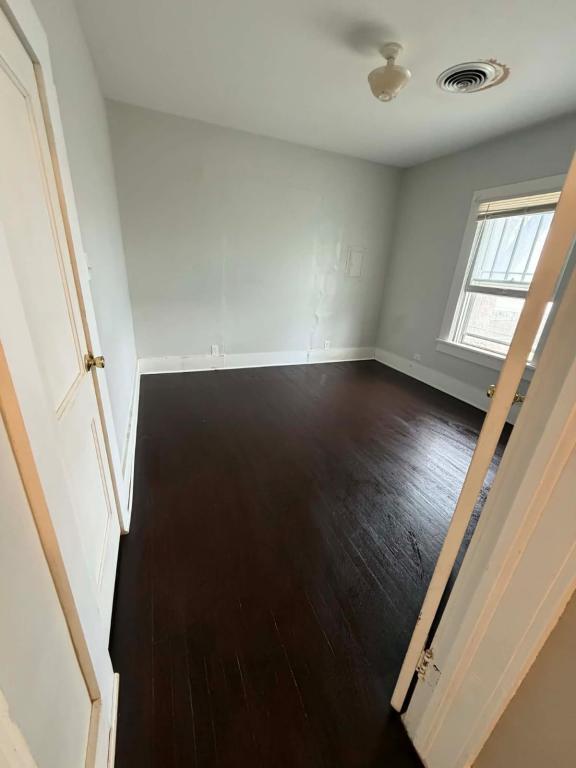 Photo - 1109 Grove St