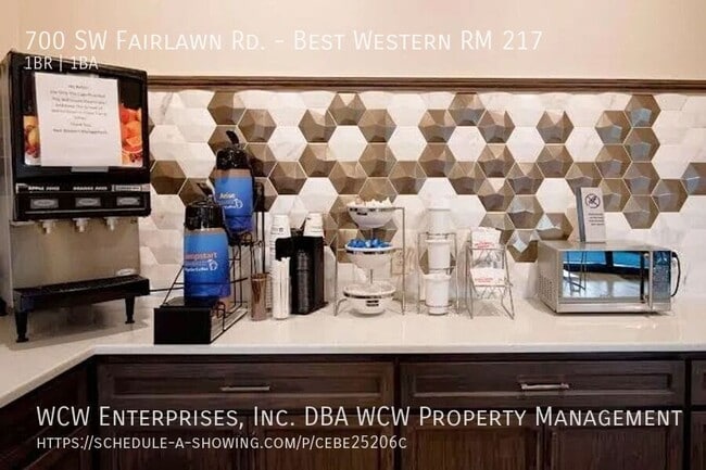 Photo - 700 SW Fairlawn Rd Unit Best Western RM 217