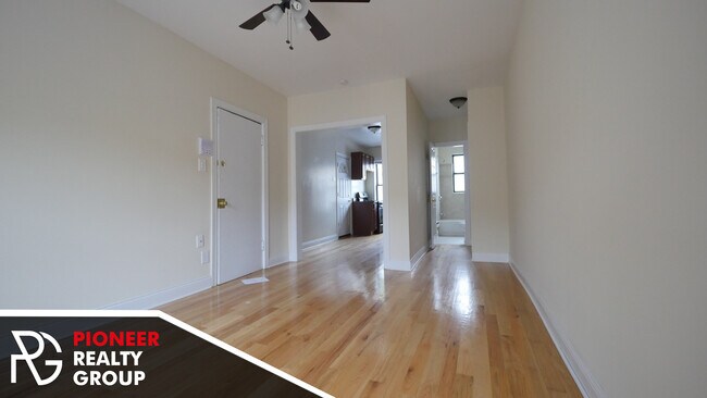 Photo - 2842 N Orchard St