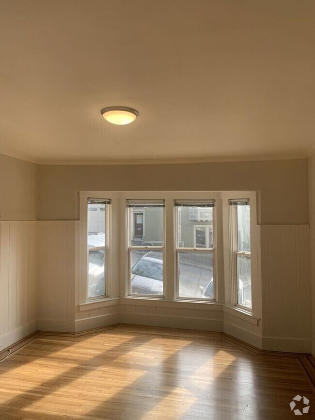 Building Photo - 1380 Filbert St Unit 01 Rental