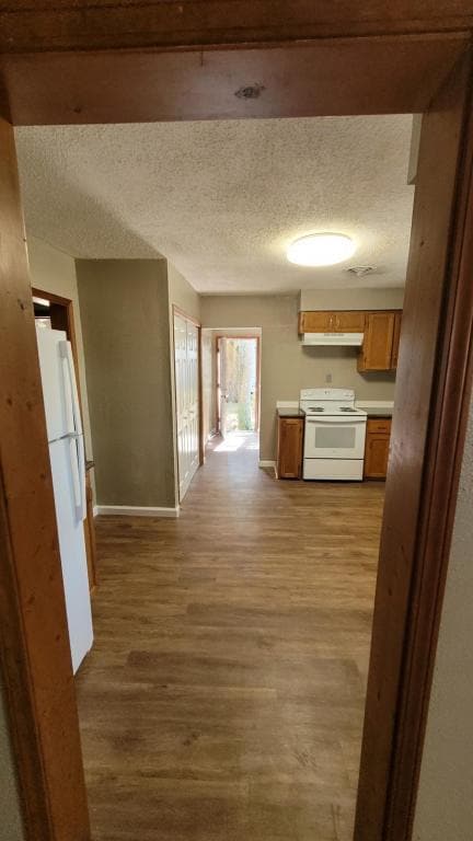 Photo - 33200 Walker Rd N