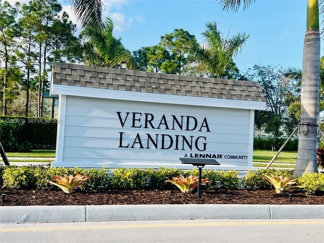 Building Photo - 868 SE grovebush Ln