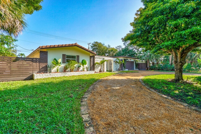 Photo - 711 SW 25th Pl
