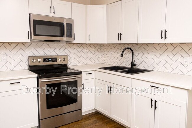 Photo - 804 Grandview Ave Condo Unit B