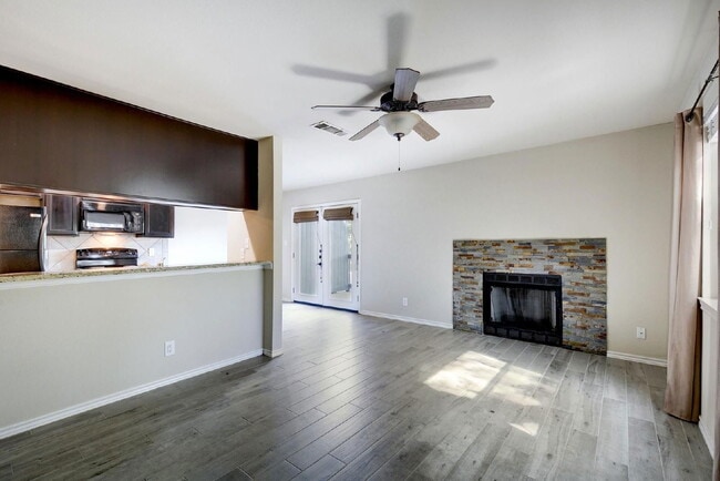 Photo - 6700 Cooper Ln