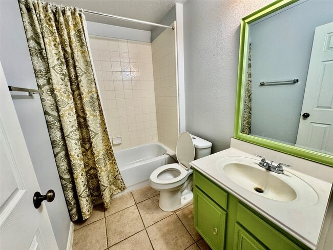 Building Photo - 2642 Sable Ridge Ln