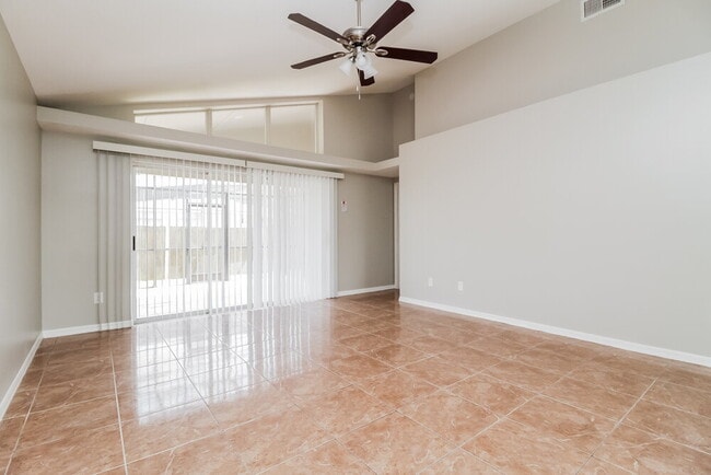 623 Weybridge Ct