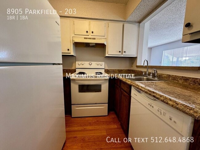 Photo - 8905 Parkfield-203 Unidad 203