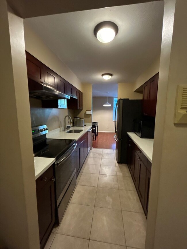 Fantastic 2 Bed 2 Bath Condo in the U Dist... - Fantastic 2 Bed 2 Bath Condo in the U Dist... Unidad 105