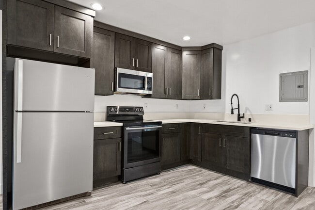 UNIT 8 taken (UNIT 3 is available) - 451 Coronado Terrace