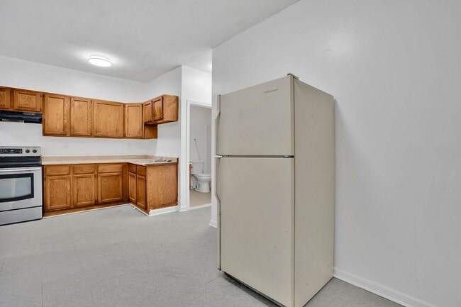 Photo - 296 Hancock St Unit 296 Hancock Street - 2R