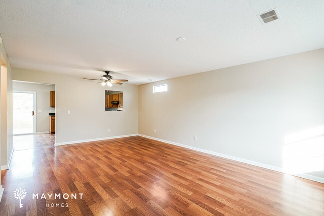 Photo - 253 Cape Jasmine Way
