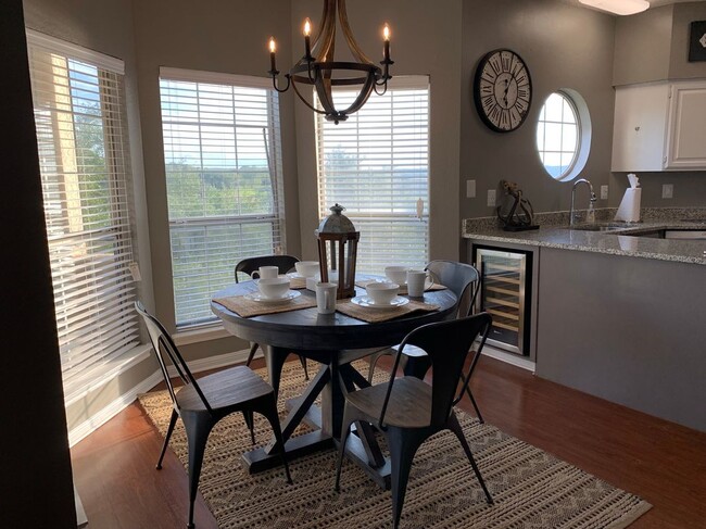 Photo - 3404 American Dr