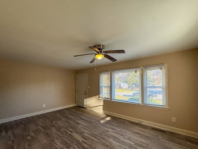 Photo - Charming 3 Bed 1 Bath Home Conveniently Located in Fayettevile