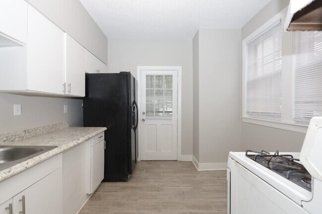 Photo - 2367 Forest Ave Unidad 1