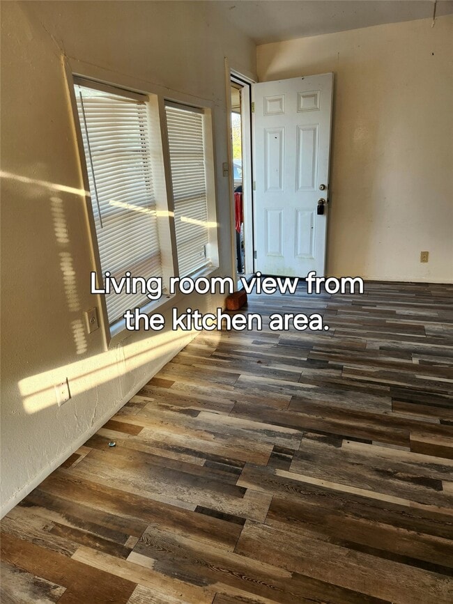 Photo - 1026 Miles St Unit 5