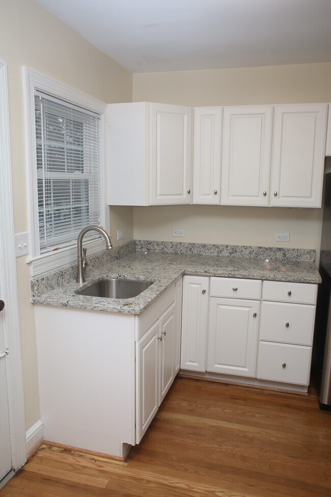 Photo - 1919 Lewis Mountain Rd