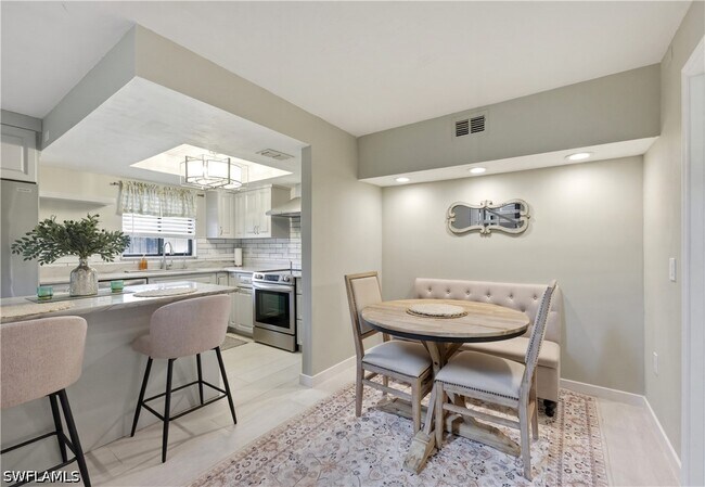 Photo - 16001 Amberwood Lake Ct
