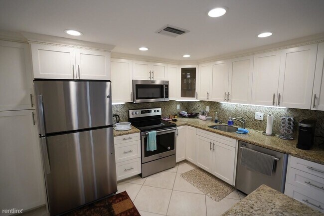 Photo - 2 br, 2 bath Condo - 2851 S Ocean Blvd Apt 5P Unidad Apt 5P