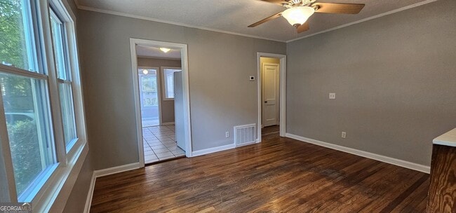 Photo - 1205 Edie Ave SE