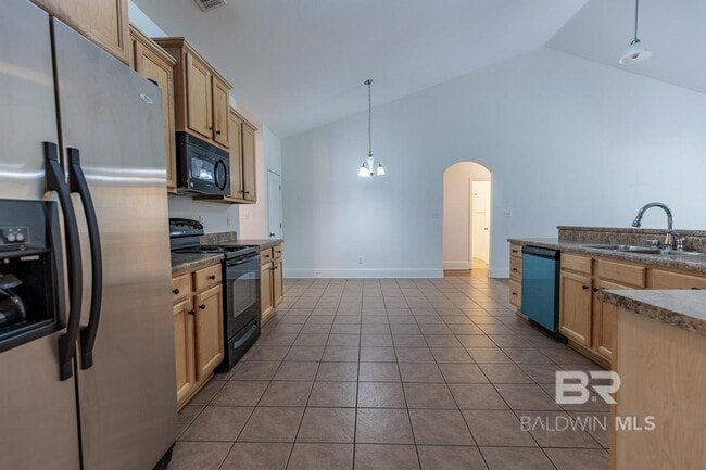 Photo - 101 Normandy St