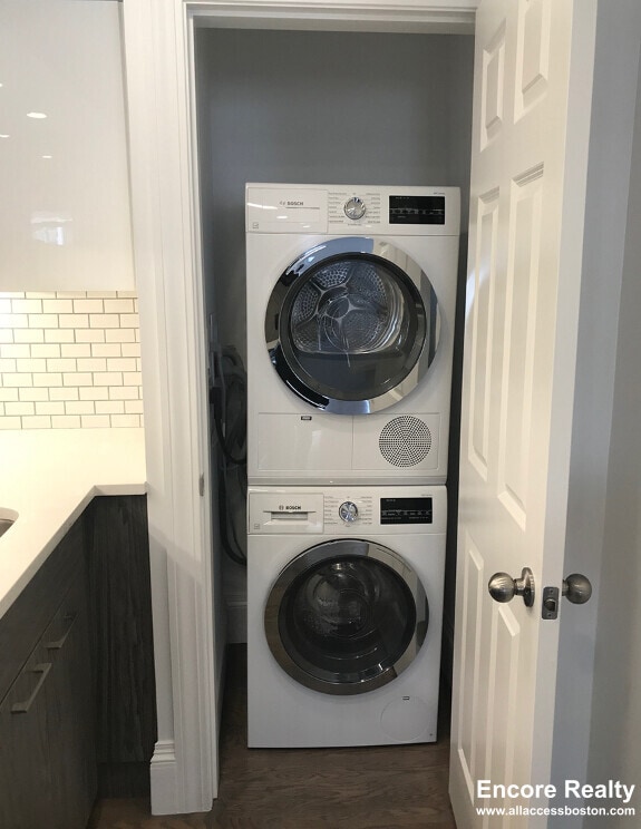 Photo - 503 Beacon St Unit 3