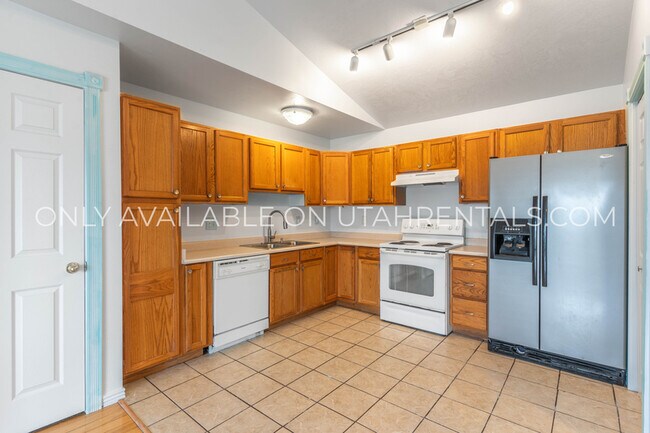 Photo - 8061 Copperfield Pl Unit 32