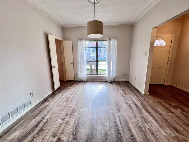 Photo - 1107 Rita Ln