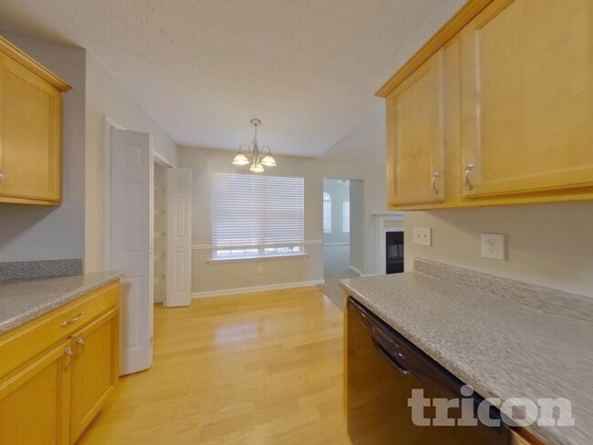 Photo - 269 Grover Turner Way