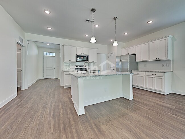 Photo - 109 Pullen Dr