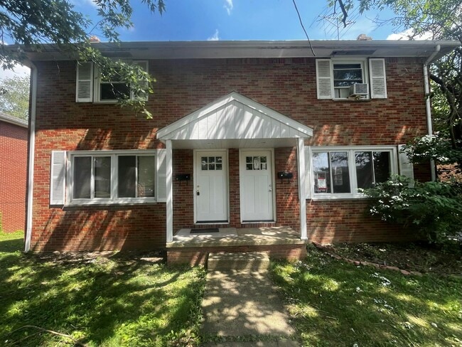 Building Photo - 518 Aultmont Ave NW Rental