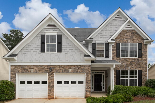 Building Photo - 250 Lantana Dr