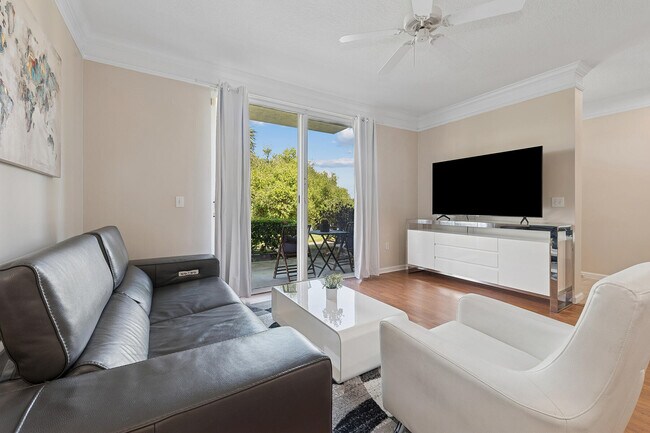 Photo - 2052 Alta Meadows Ln Unit 2210