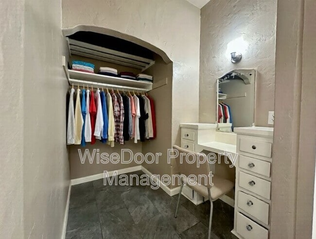 Photo - 1030 Leonard Ave Unidad 3