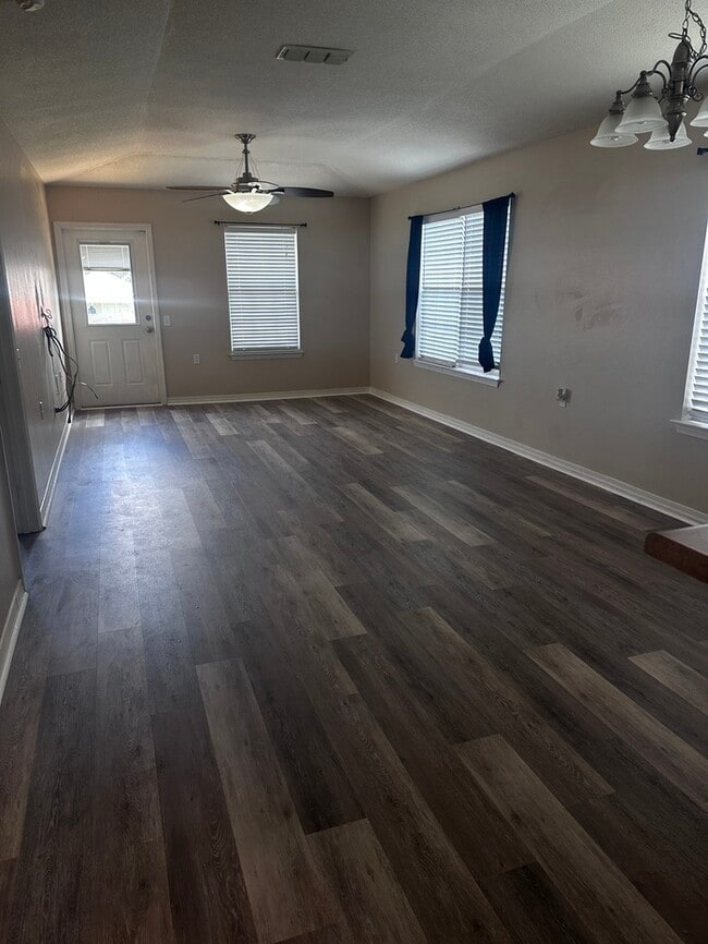 Photo - 3111 Flintlock Dr