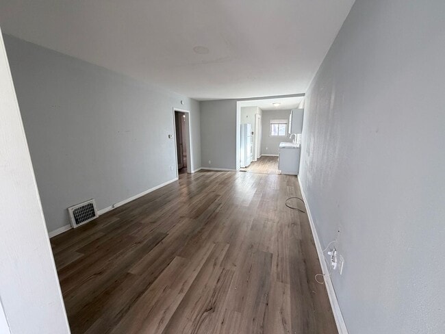 Photo - 3 Bedroom 1 Bathroom House For Rent