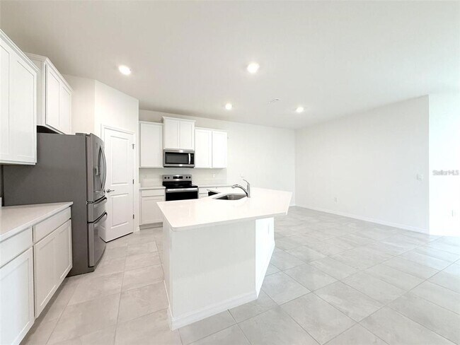 Photo - 4730 NW 39th St Rd