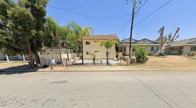 Building Photo - 607 Limited St Rental