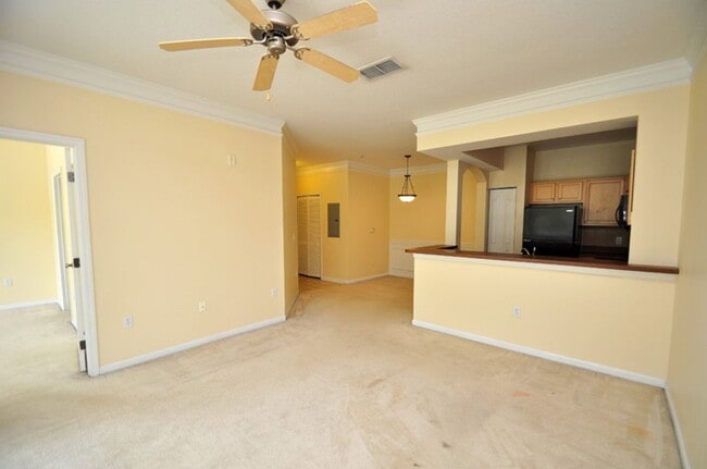 Photo - 12861 Madison Pointe Cir Unidad 106