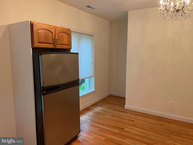 Photo - 118 Quaint Acres Dr