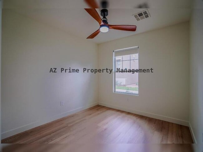 Photo - 9233 E Neville Ave