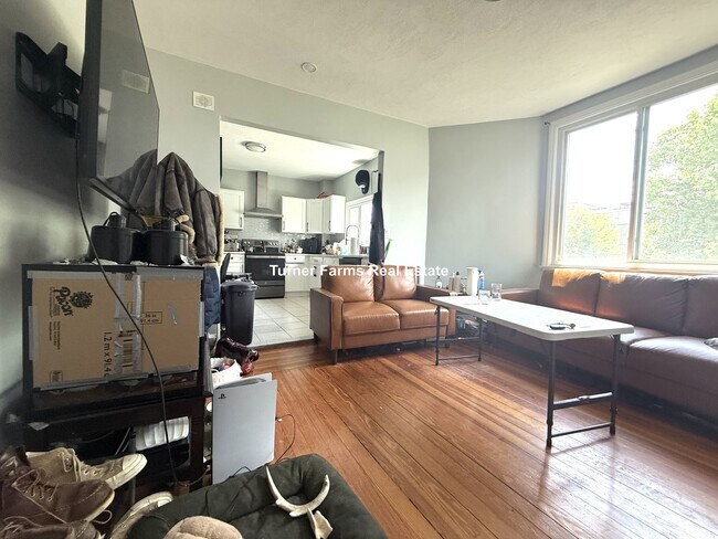 Photo - 42 William St Unit 1