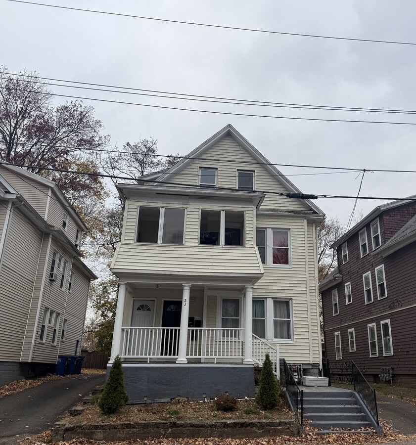 Photo - 23 Harding Pl Unit 3