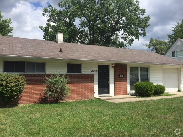 Building Photo - 4125 N Arlington Ave Rental