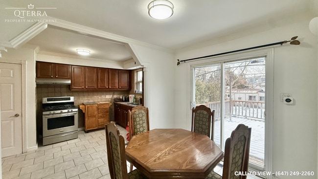 Building Photo - 7101 Minotola Av