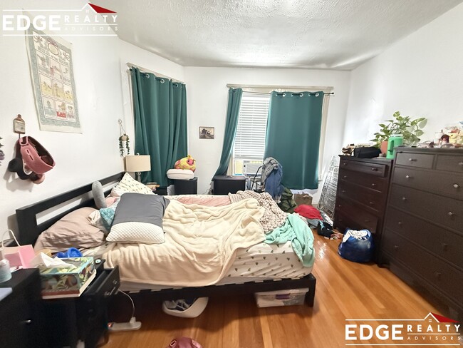 Photo - 134 Sutherland Rd Unidad 2